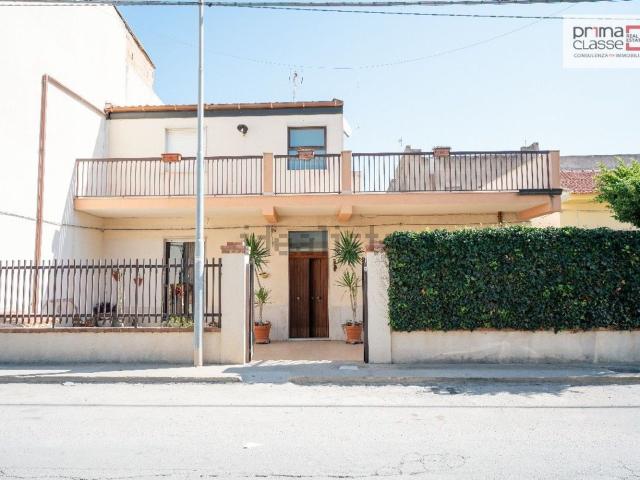 Casa in vendita a Scoglitti, Vittoria