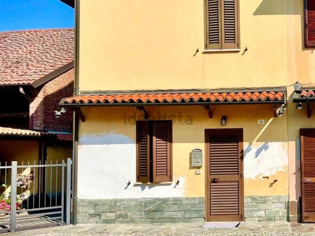 Casa in vendita a Villanterio, Lombardia