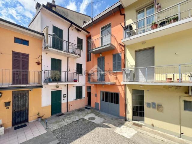 Casa in vendita a Broni, Lombardia