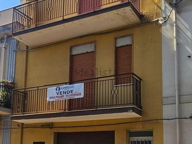Casa in vendita a Scaletta Zanclea, Sicilia