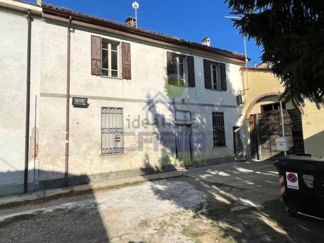 Casa in vendita a Castelvetro Piacentino, Reggio Emilia