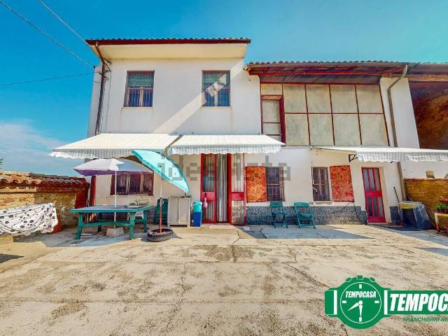 Casa in vendita a Suardi, Lombardia