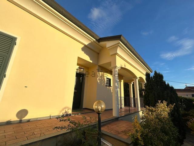 Casa in vendita a Bradia, Sarzana