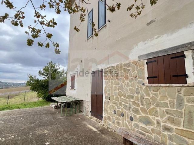Casa in vendita a Marche, Ancona