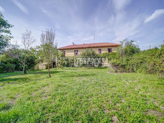 Casa in vendita a Cascine Maggio, Castronno