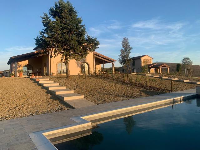 Casa in vendita a Lajatico, Toscana