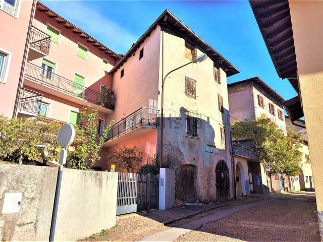 Casa in vendita a Comunità Alta Valsugana e Bersntol, Centa San Nicolò