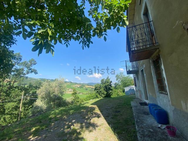 Casa in vendita a Alta Val Tidone, Nibbiano