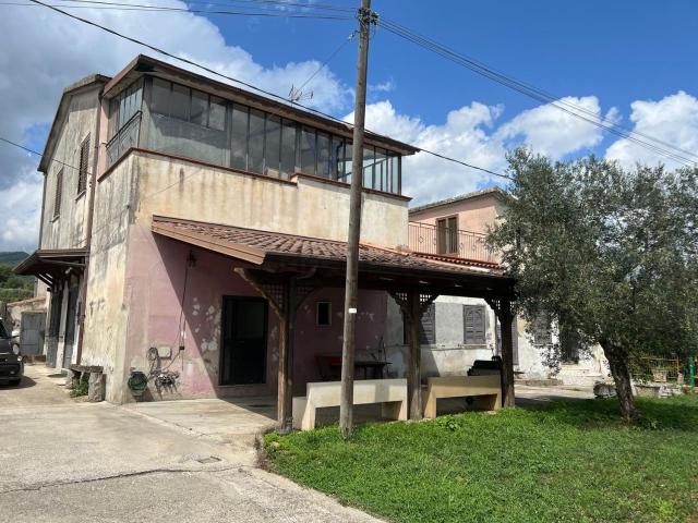 Casa in vendita a Caiazzo, Campania