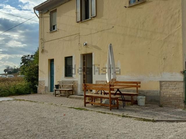 Casa in vendita a Marche, Macerata