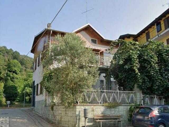 Casa in vendita a Piemonte, Novara