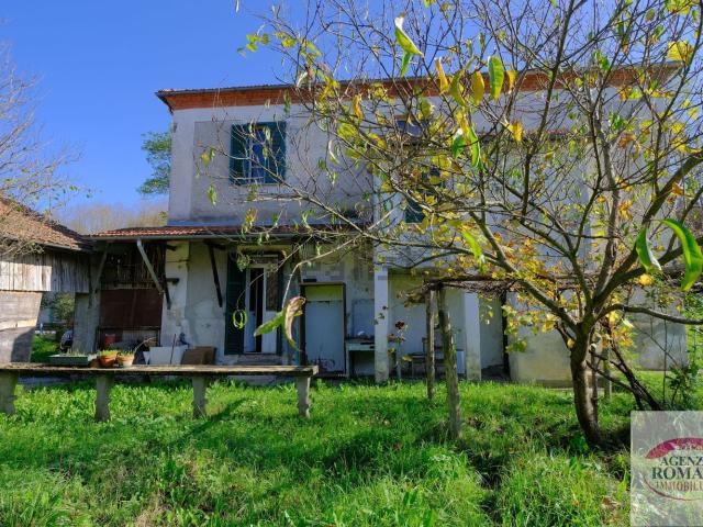 Casa in vendita a Giusvalla, Liguria