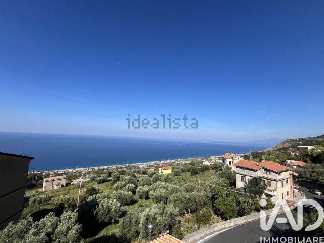 Casa in vendita a Longobardi, Cosenza
