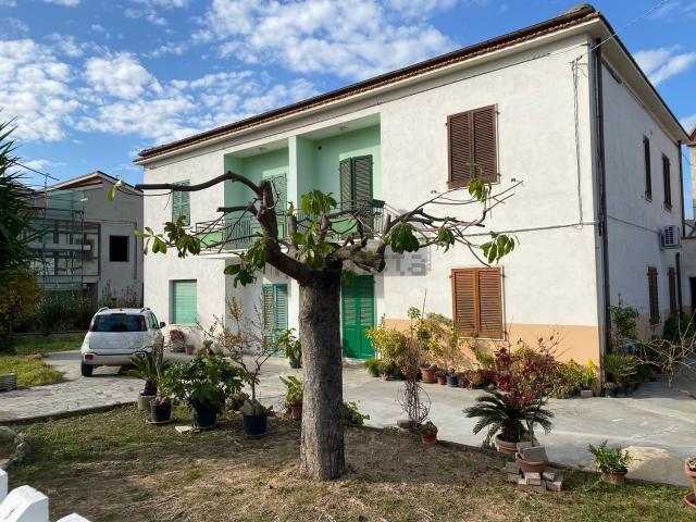 Casa in vendita a Chieti, Abruzzo