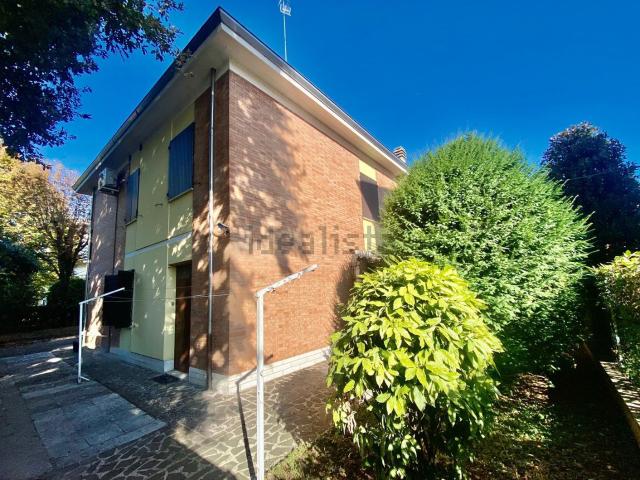 Casa in vendita a Crocetta-San Lazzaro-Modena Est, Modena