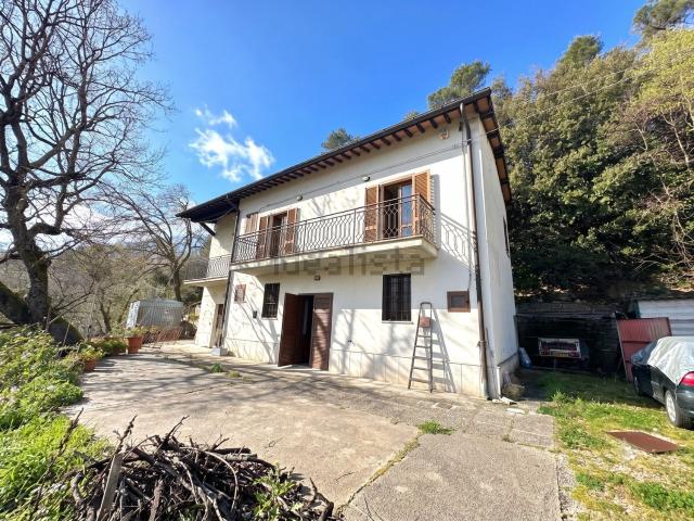 Casa in vendita a Precetto, Ferentillo