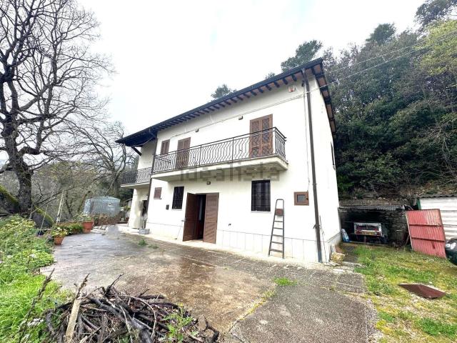 Casa in vendita a Precetto, Ferentillo
