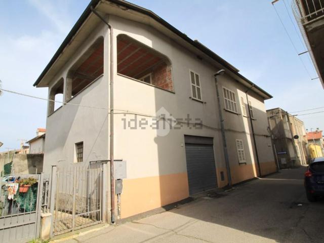 Casa in vendita a Canino, Lazio