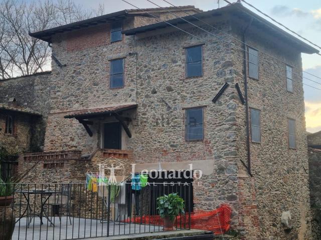 Casa in vendita a Camaiore, Toscana
