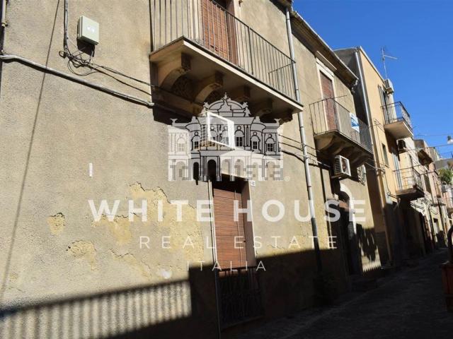 Casa in vendita a Licodia Eubea, Sicilia