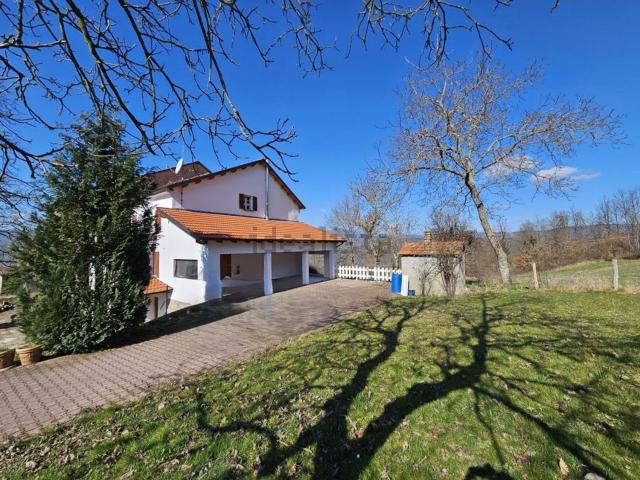 Casa in vendita a Albareto, Reggio Emilia