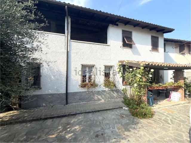 Casa in vendita a Sant'Agata Fossili, Alessandria