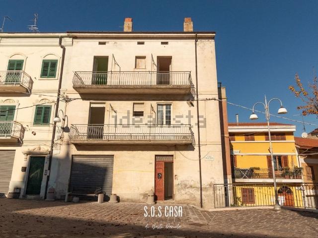 Casa in vendita a Ortona, Abruzzo