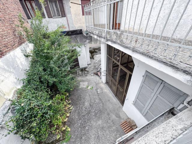 Casa in vendita a Robbio, Pavia
