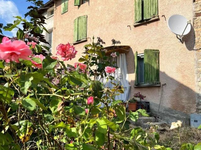 Casa in vendita a Bertogallo, Neviano degli Arduini