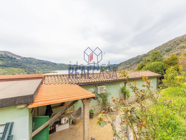 Casa in vendita a Roma Capitale, Lazio