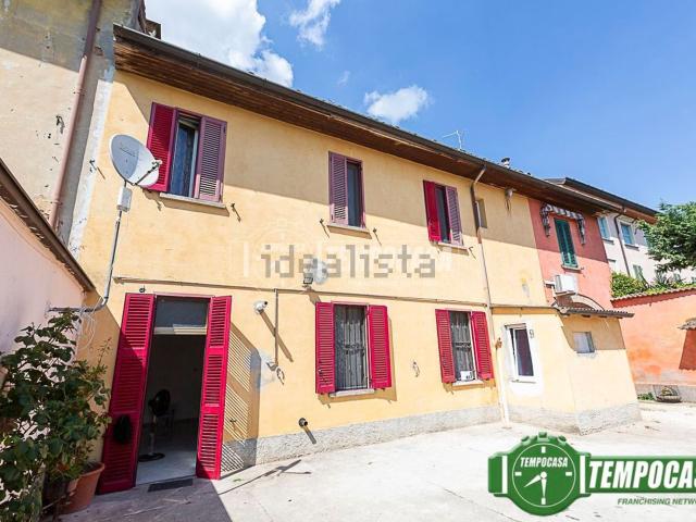 Casa in vendita a Soresina, Lombardia