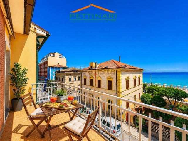 Casa in vendita a Marche, Macerata