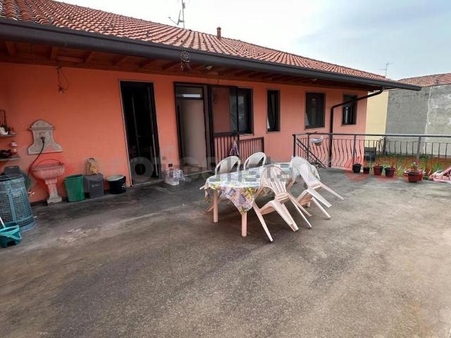 Casa in vendita a Cerro Maggiore, Lombardia
