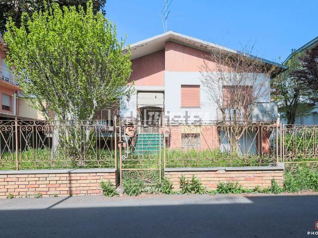 Casa in vendita a Riccione, Reggio Emilia