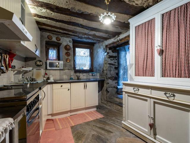 Casa in vendita a Montagna In Valtellina, Lombardia