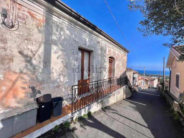 Casa in vendita a Santa Venera, Mascali