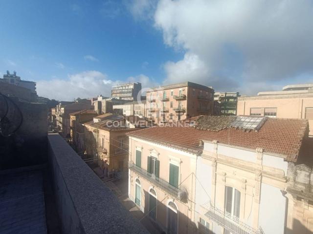 Casa in vendita a Ragusa Ibla, Ragusa