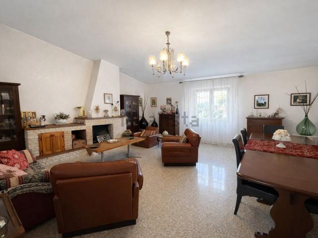 Casa in vendita a Puglia, Foggia