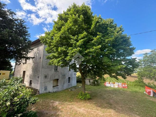 Casa in vendita a Sigillo, Umbria