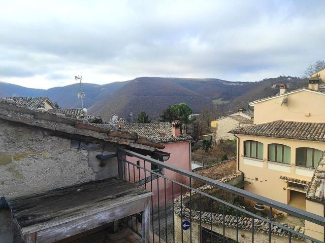 Casa in vendita a Marche, Macerata