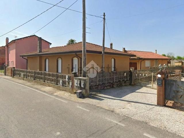 Casa in vendita a Agna, Veneto