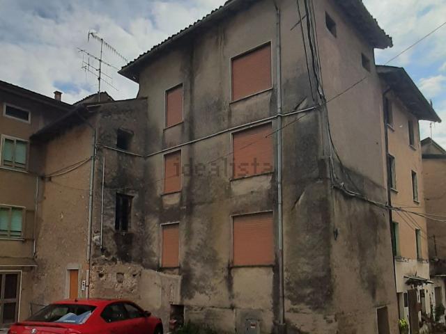 Casa in vendita a Velo D'astico, Veneto