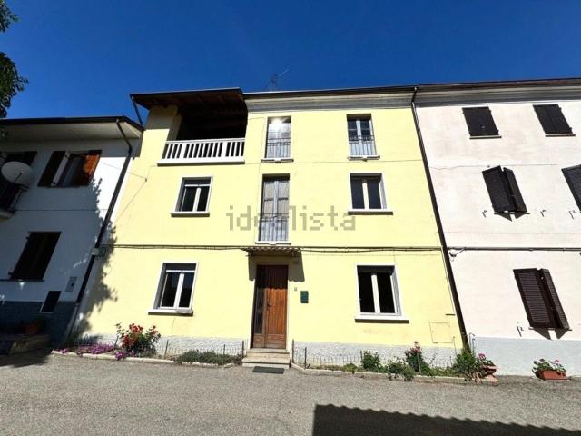 Casa in vendita a Godiasco Salice Terme, Godiasco