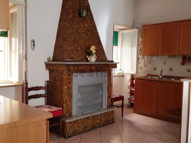 Casa in vendita a Montenero di Bisaccia, Molise