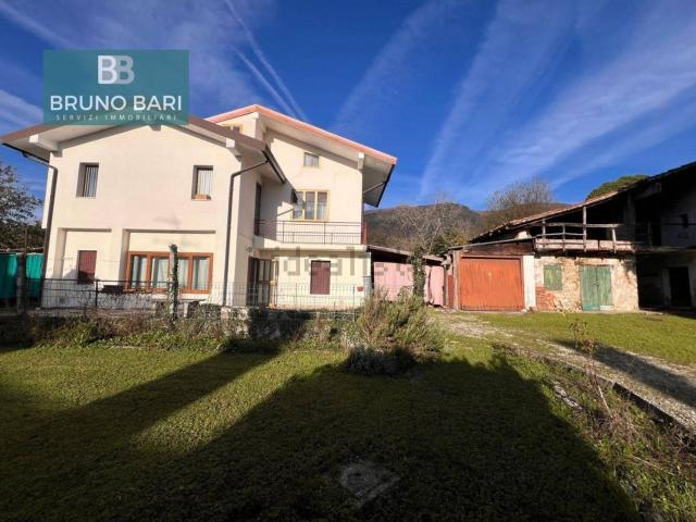 Casa in vendita a Aviano, Friuli-Venezia Giulia