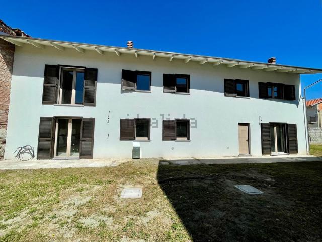 Casa in vendita a Piemonte, Vercelli