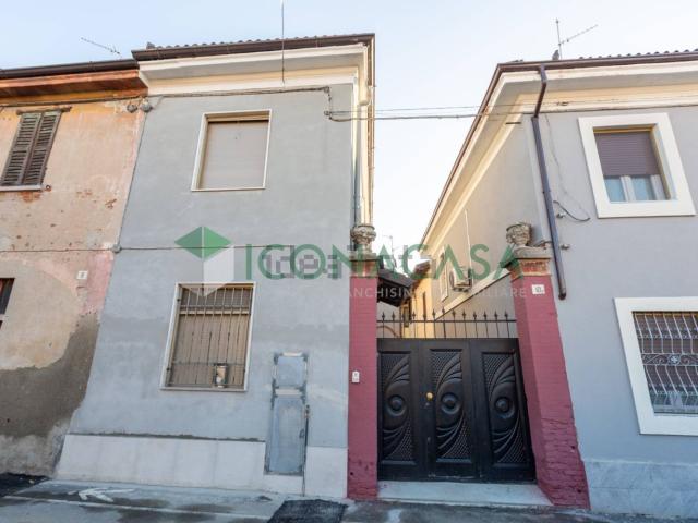 Casa in vendita a Soresina, Lombardia