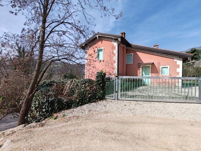 Casa in vendita a Molan, Lugo di Vicenza