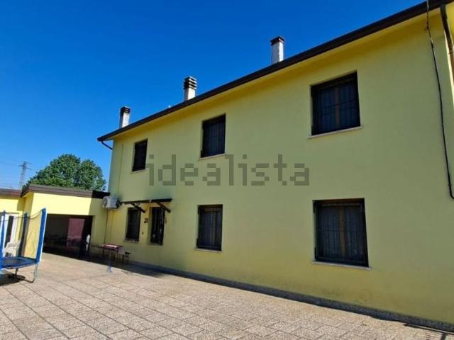 Casa in vendita a Canaro, Veneto