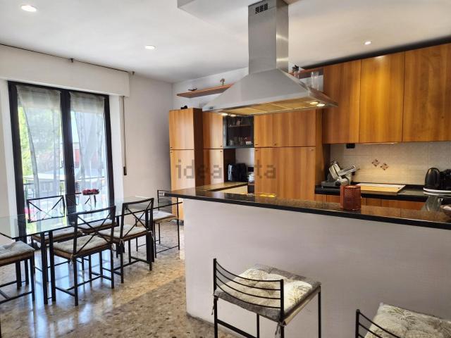 Casa in vendita a Trecastelli, Marche